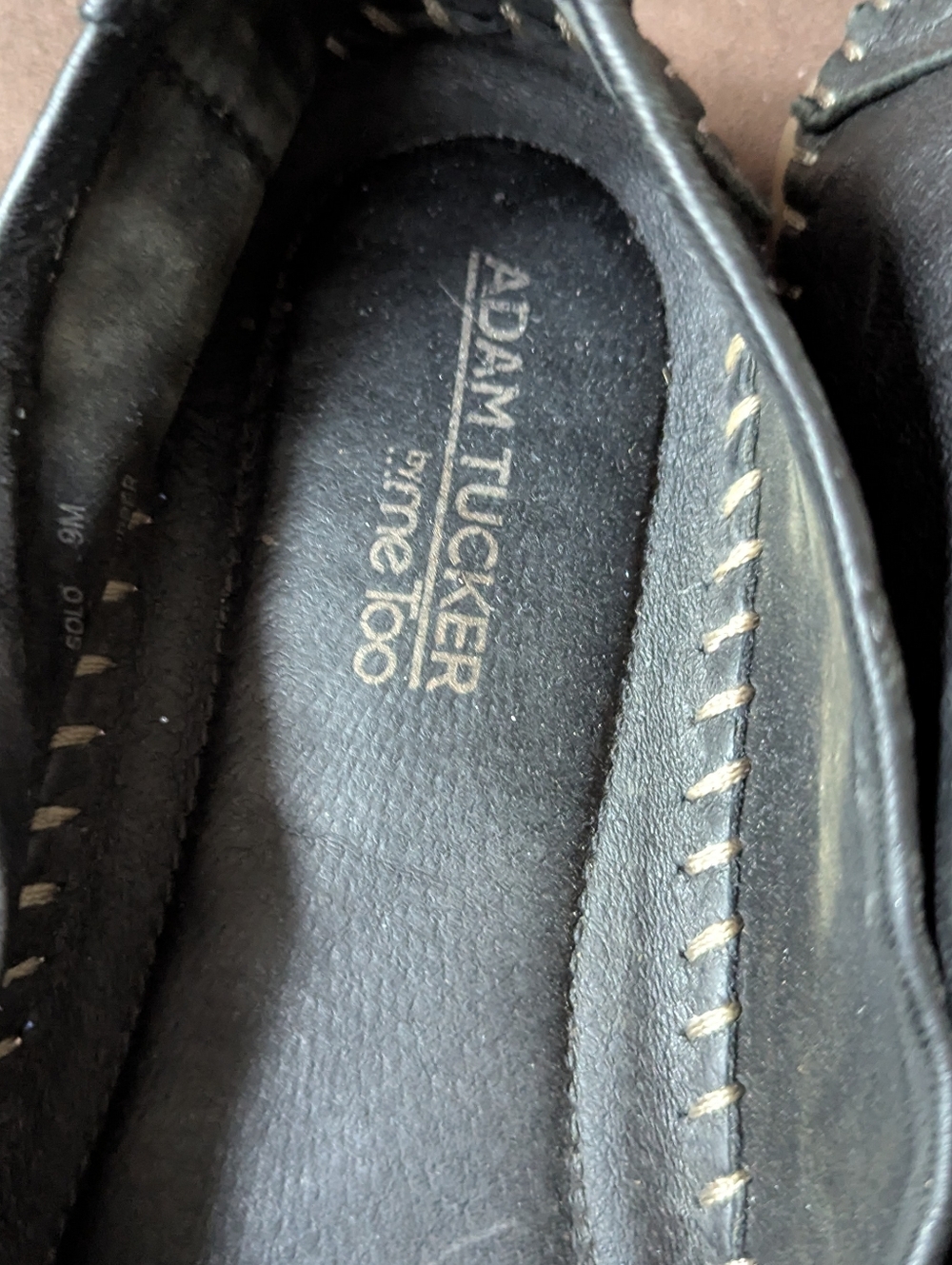 Adam Tucker Me Too Solo Black Leather Loafers Women’s Size 9M Slip On Moc Flats - Picture 2 of 5